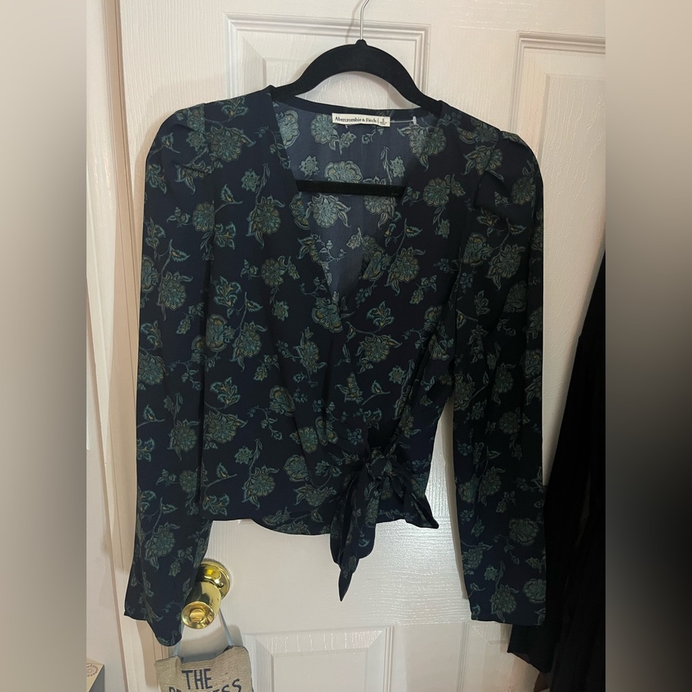 Abercrombie wrap front top